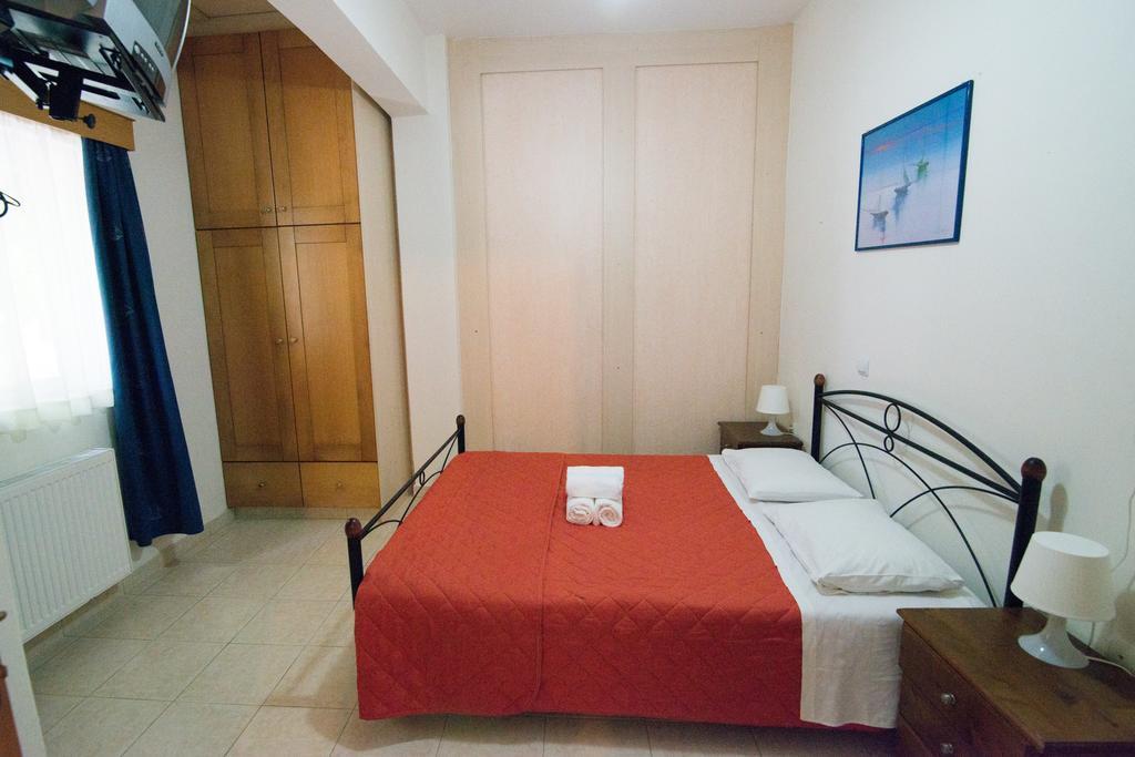 Rooms Nancy Agios Andreas  部屋 写真