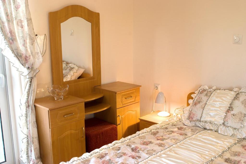 Rooms Nancy Agios Andreas  部屋 写真